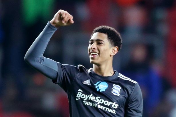 五大联赛年薪排名：哈兰德3170万欧居首，姆巴佩3130万欧第二（五大联赛球员年薪榜：哈兰德以3170万欧称王，姆巴佩以3130万欧居次）