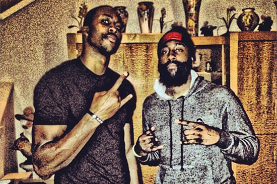 今晚具备出战资格！新疆注册威尔·理查德森、深圳注册卡巴（新疆完成威尔·理查德森注册，深圳敲定卡巴，两人今晚可出战）