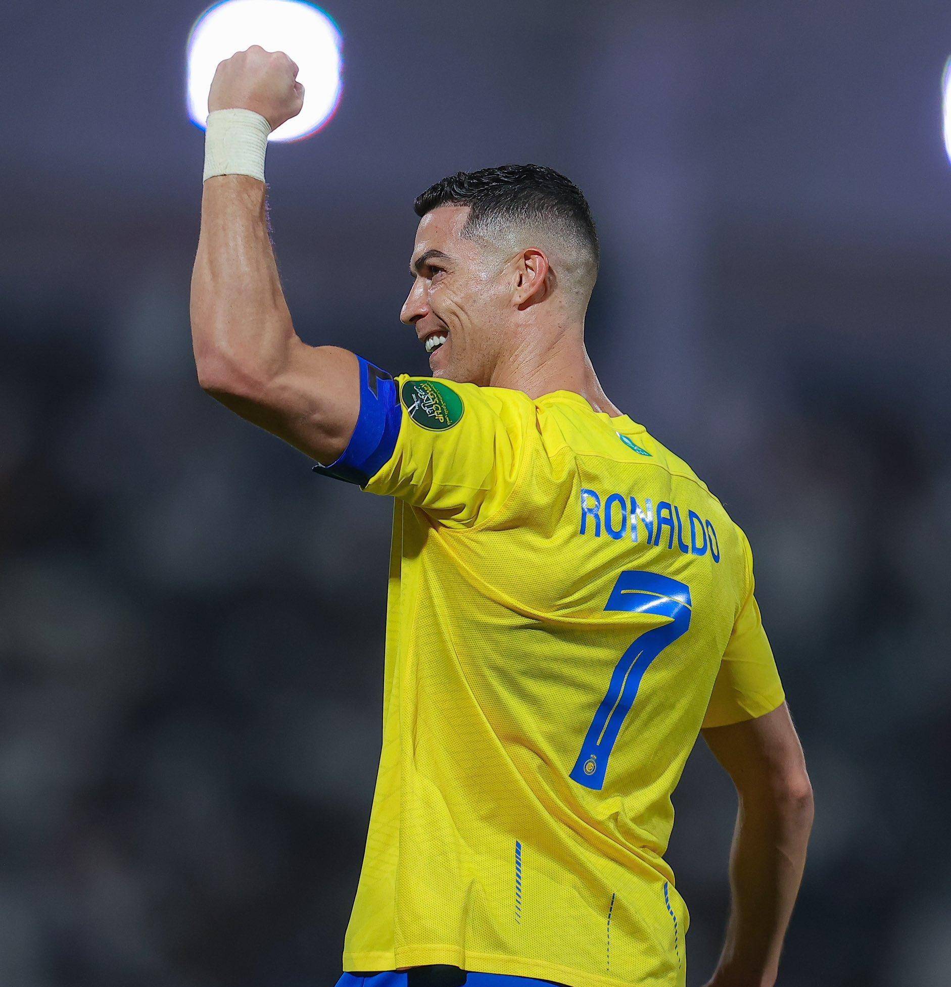 美记：森林狼已向公牛询价科比·怀特，他们不想等到2月交易（美记：森林狼就科比·怀特向公牛询价，不愿等到2月再交易）