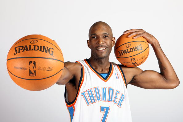 浮嶋敏：无论首发和替补都要为球队做贡献；满意赵松源的表现（浮嶋敏强调首发与替补皆须为球队贡献，并肯定赵松源的表现）