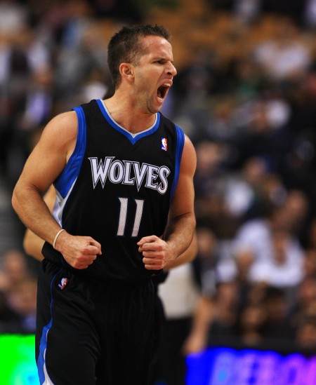 记者：切尔西认为边路球员充足，所以不去推进塞门约的转会（记者：边路人手充裕，切尔西暂不推进塞门约转会）