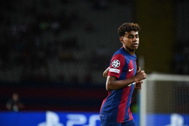 弗兰克：范德芬已经和伊萨克谈过了，他们之间没问题（弗兰克：范德芬已与伊萨克沟通，双方没有问题）